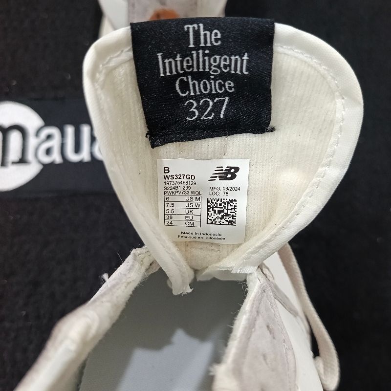 New Balance 327 White Black, foto 7