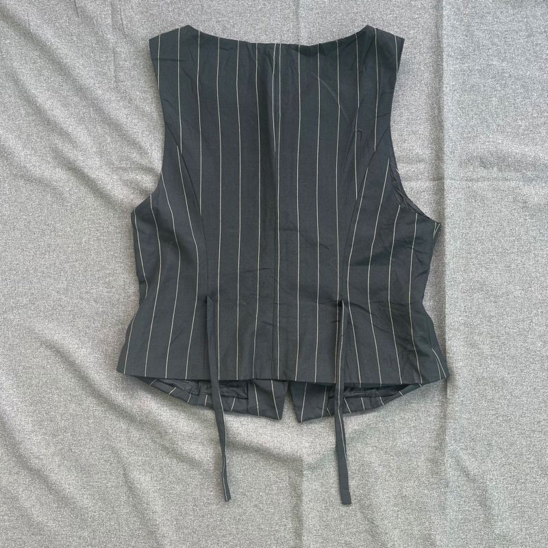 Vest Salur Hitam, foto 2