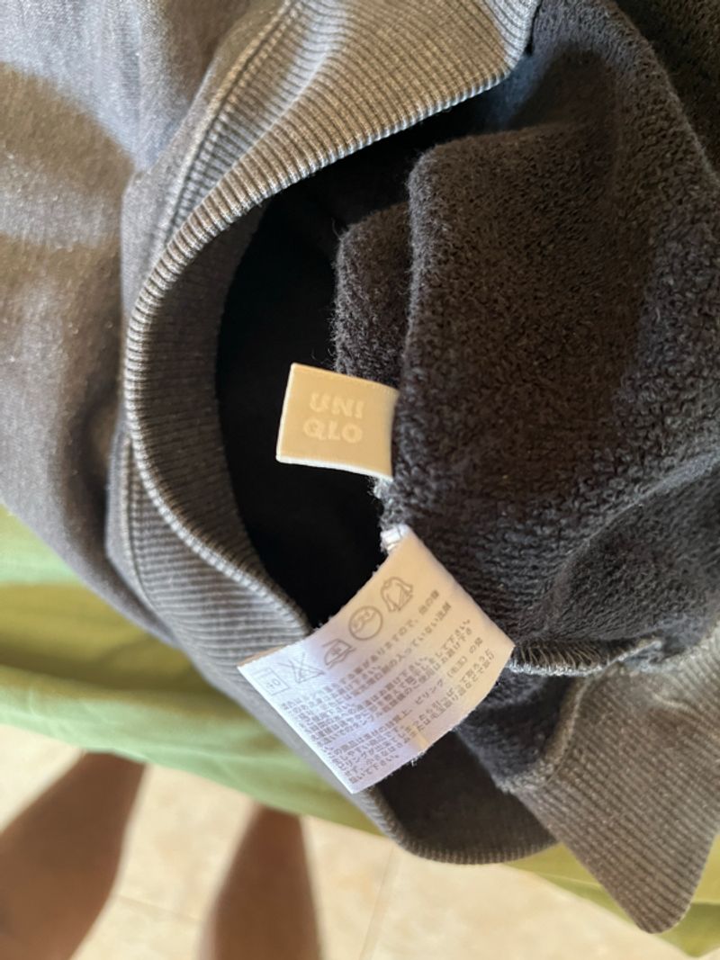 Crewneck Uniqlo Gray Wash, foto 3