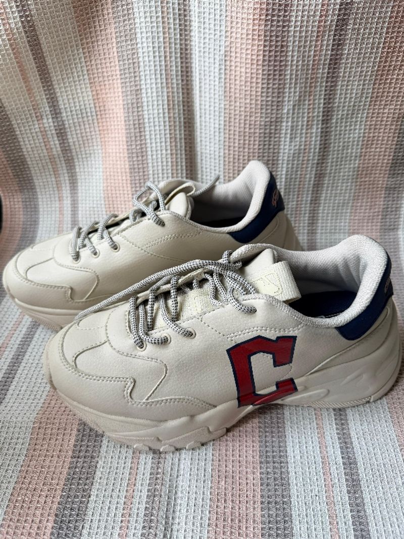 Sepatu MLB, foto 3