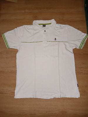 kaos kerah  Hush Puppies