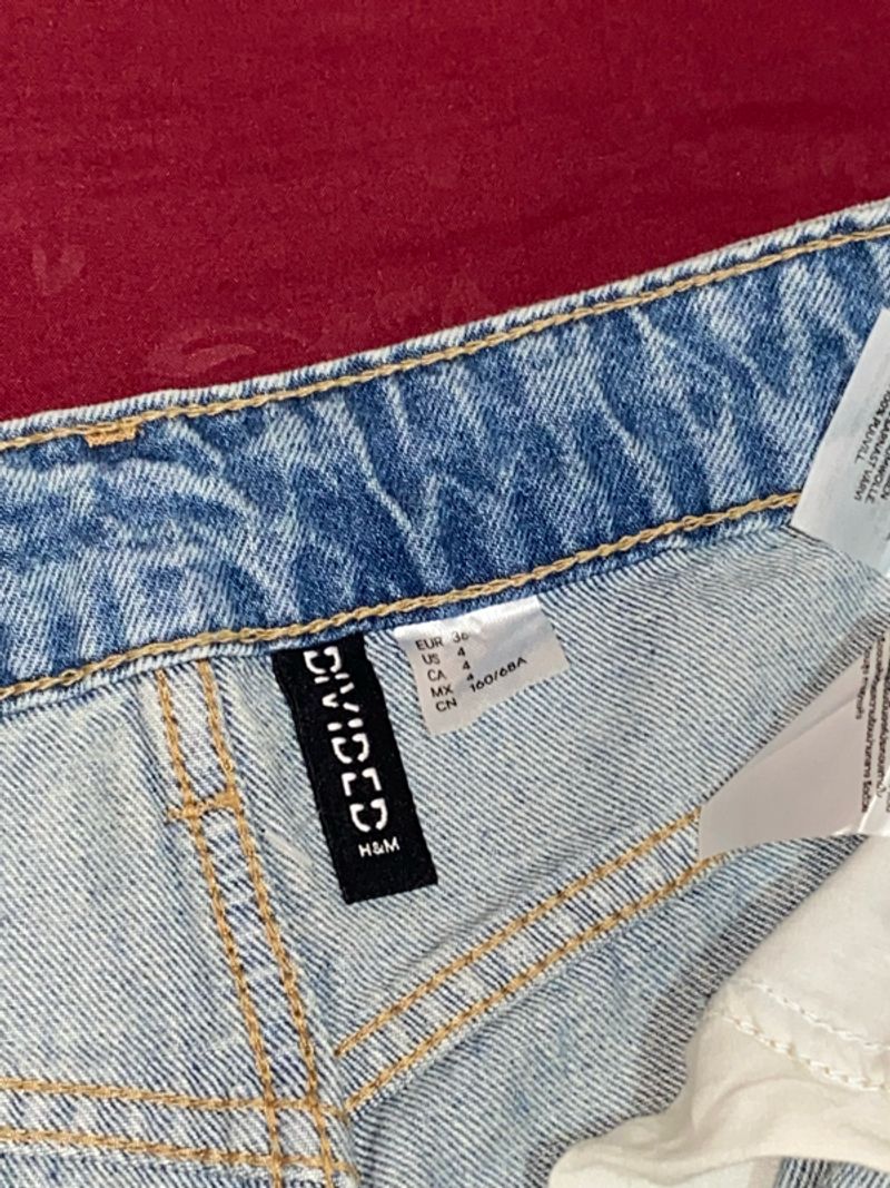 H&M High-Waisted Denim Shorts, foto 3