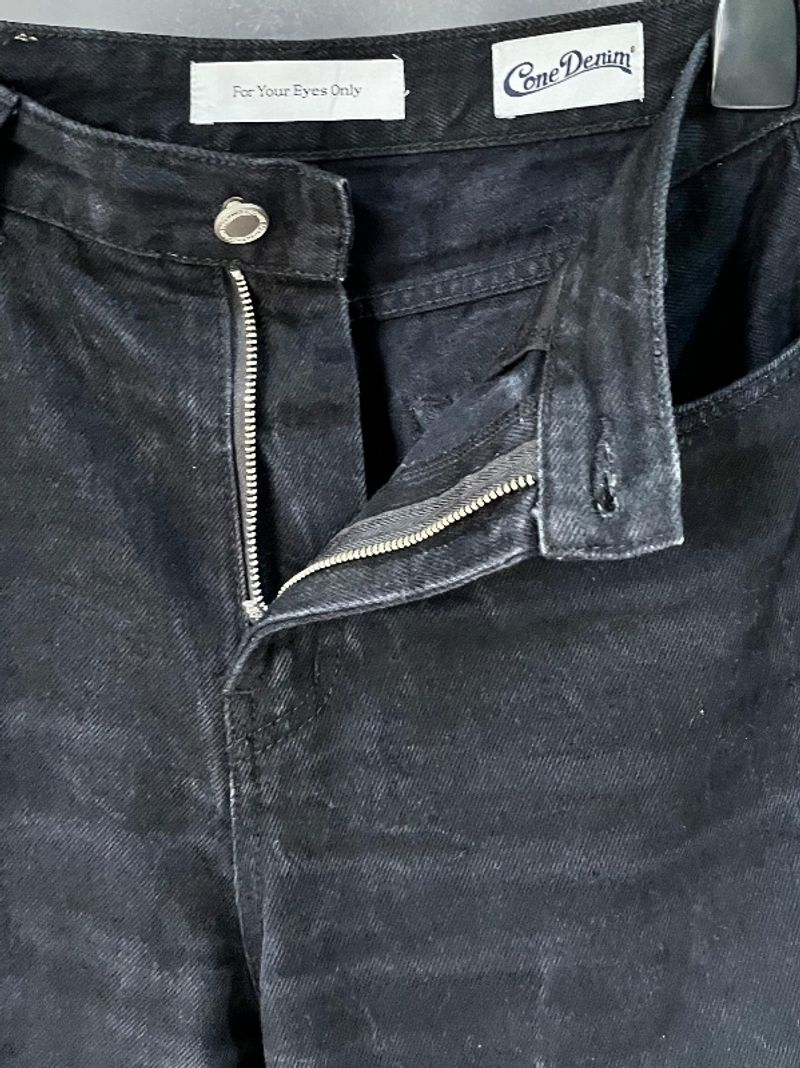 FOR YOUR EYES ONLY x CONE DENIM, foto 4