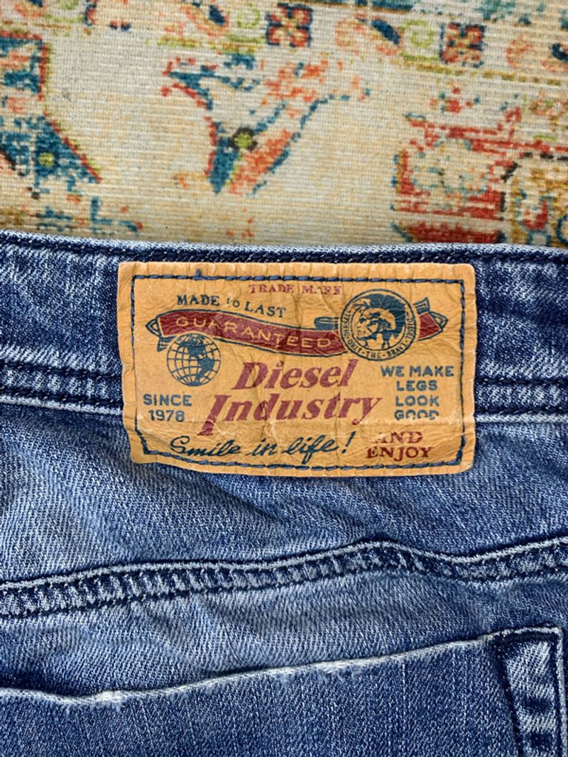 Diesel Industry Zatiny Regular Bootcut Washed Jeans, foto 5