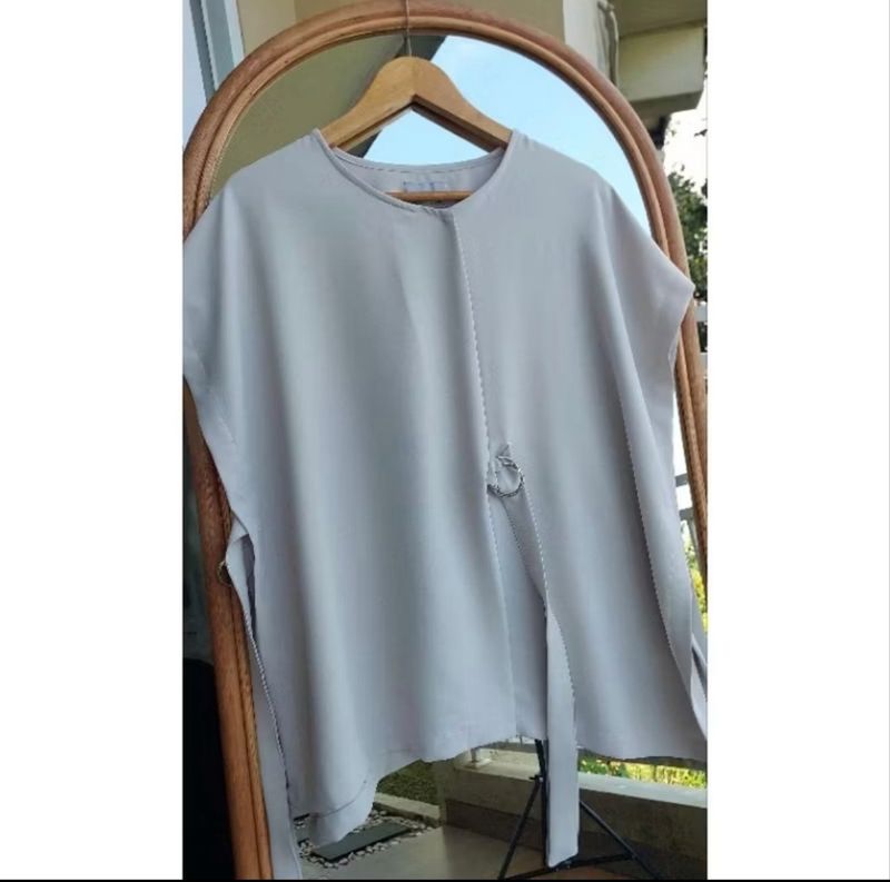 Vest Ishana, foto 4