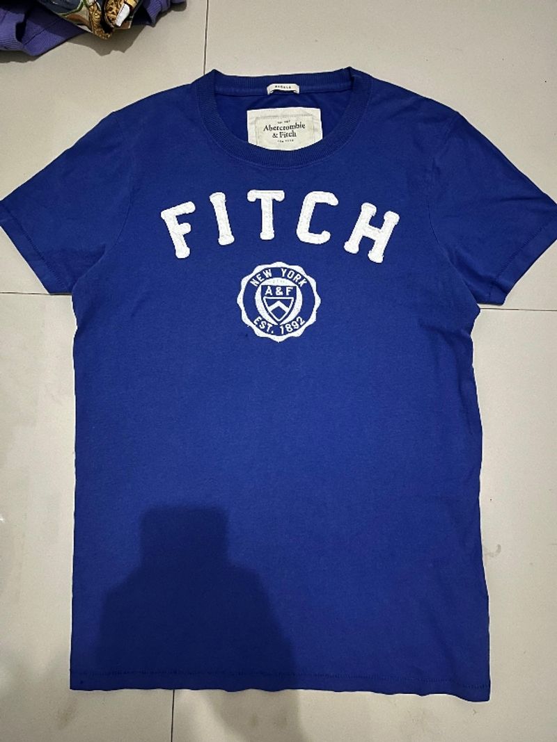 T shirt Abercrombie&Fitch Biru, foto 2