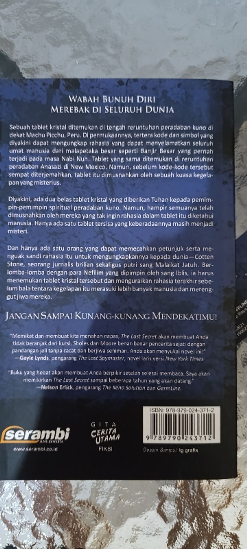 The Last Secret, foto 2