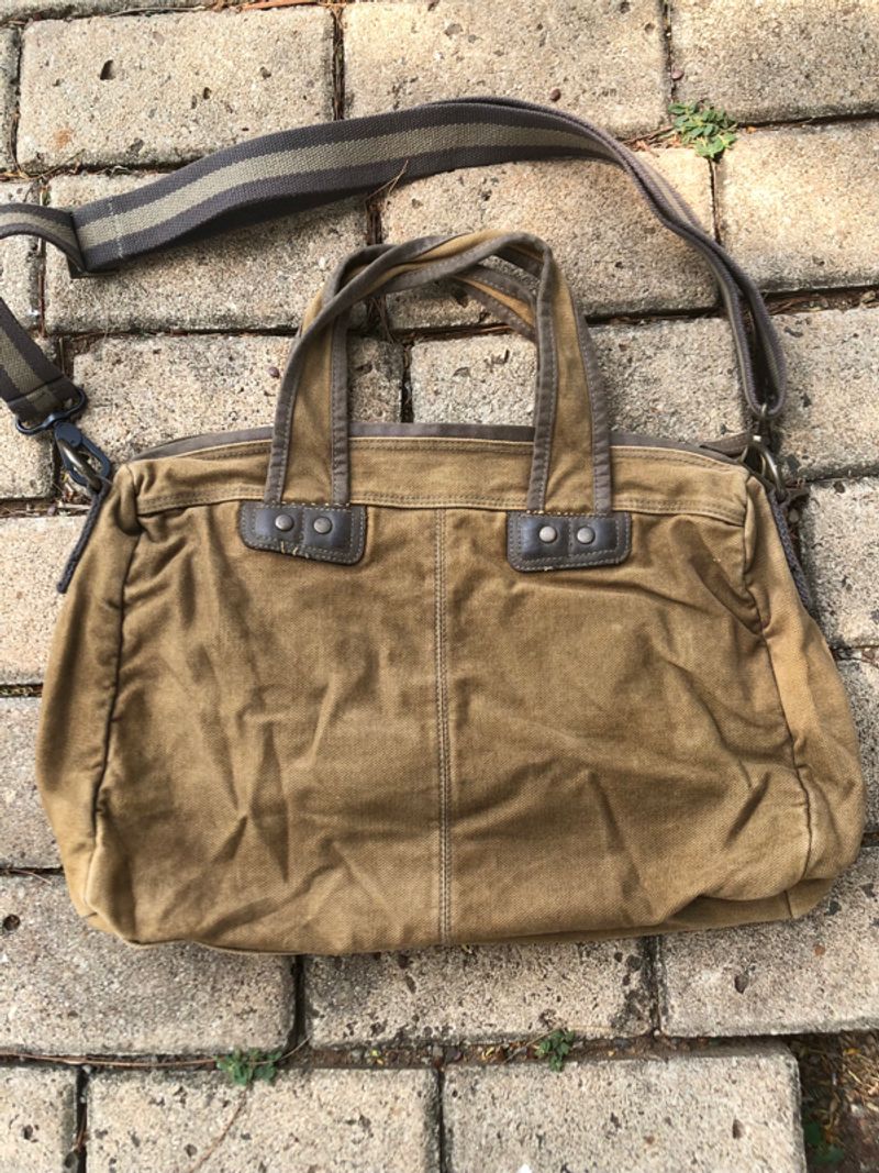 Guess sling bag canvas, foto 2