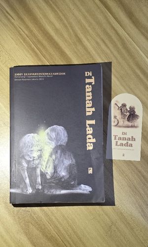 Novel Di tanah lada