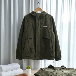 Kavtjeas Hgzak Olive Wax Jungle Multipocket Jacket
