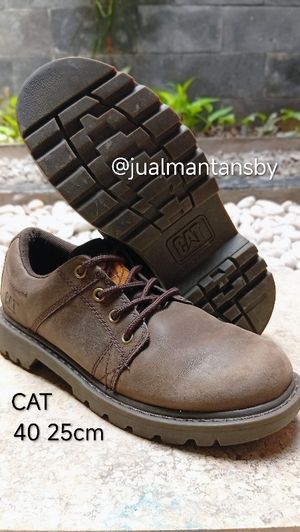 CATERPILLAR Low Boots Like New Made in Vietnam