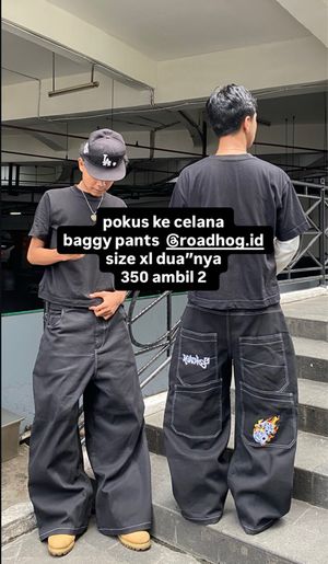 Big Pocket Y2K Pants - Baggy fit only 2 items