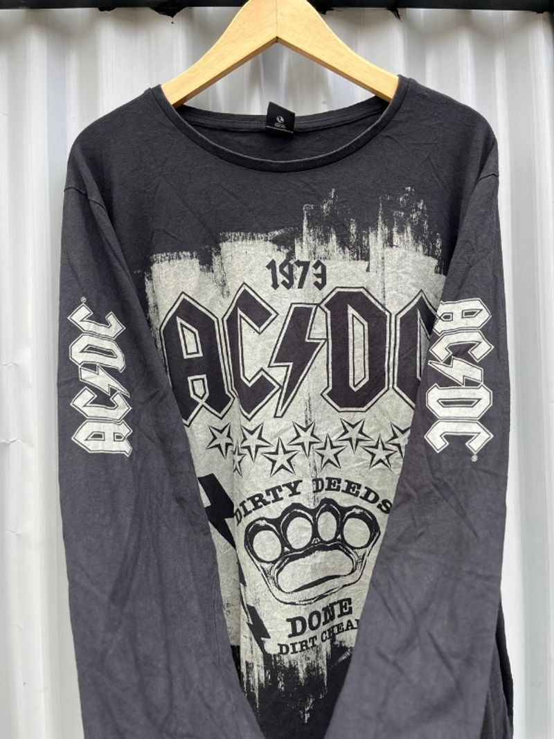 ACDC, foto 2