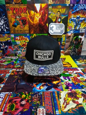 Casual Hat Pria white black