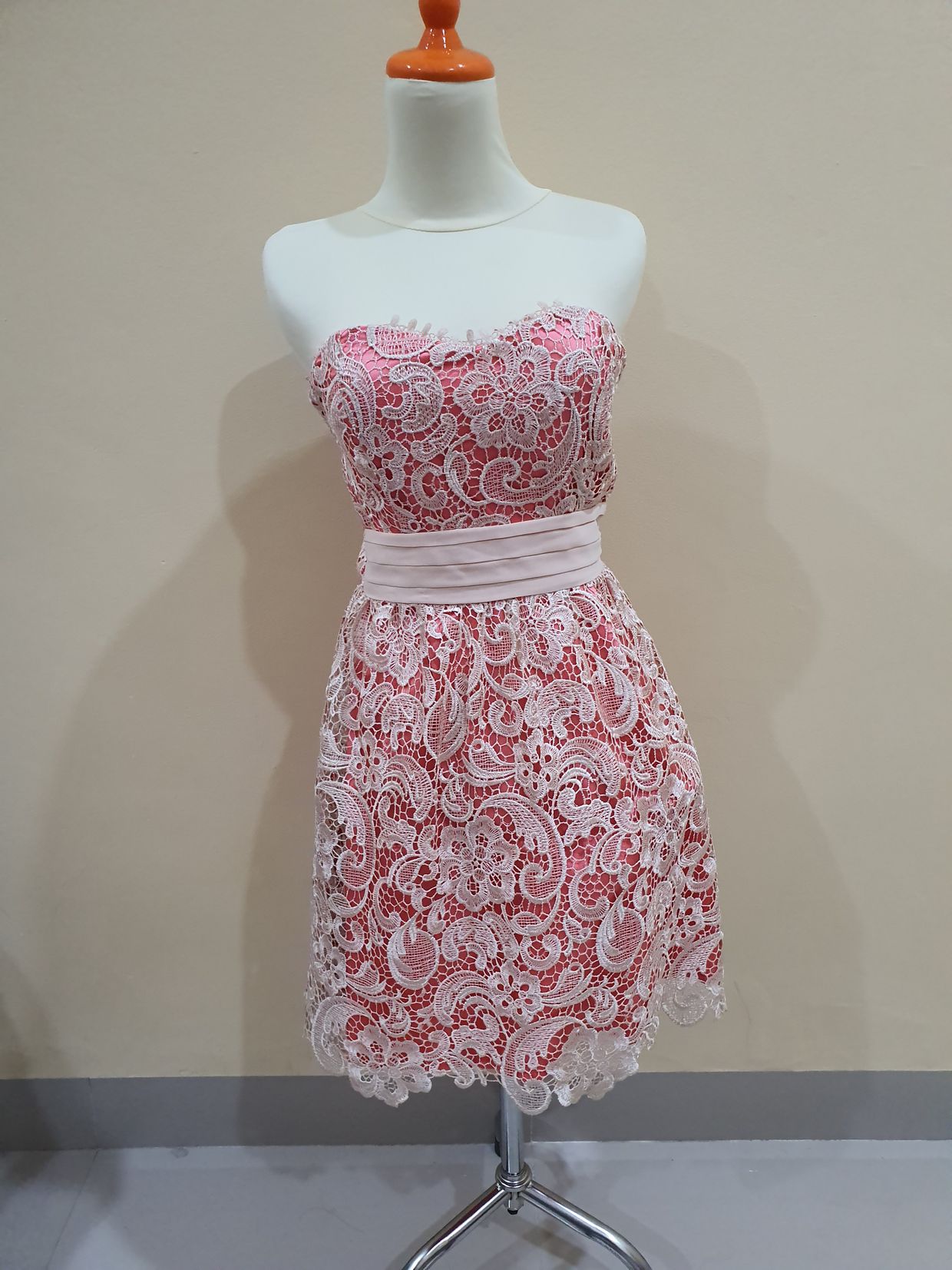 Midi dress Wanita orange cream