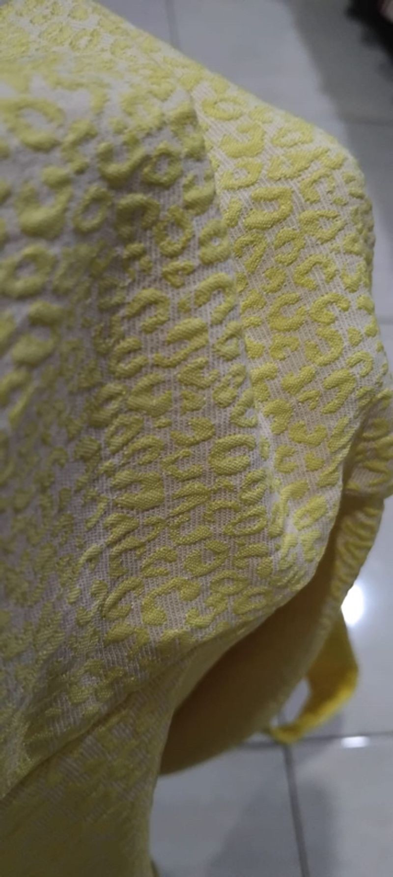Sleeveless yellow top, foto 8