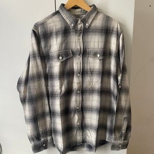 Kemeja flannel Old Navy Veterano not Zara Uniqlo