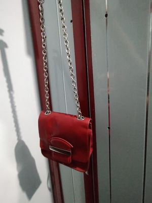Tas Sling ZARA