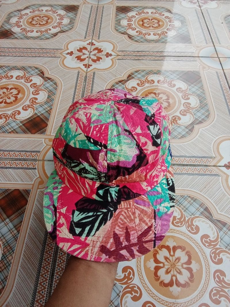 Vtg caps HELLY HANSEN, foto 2