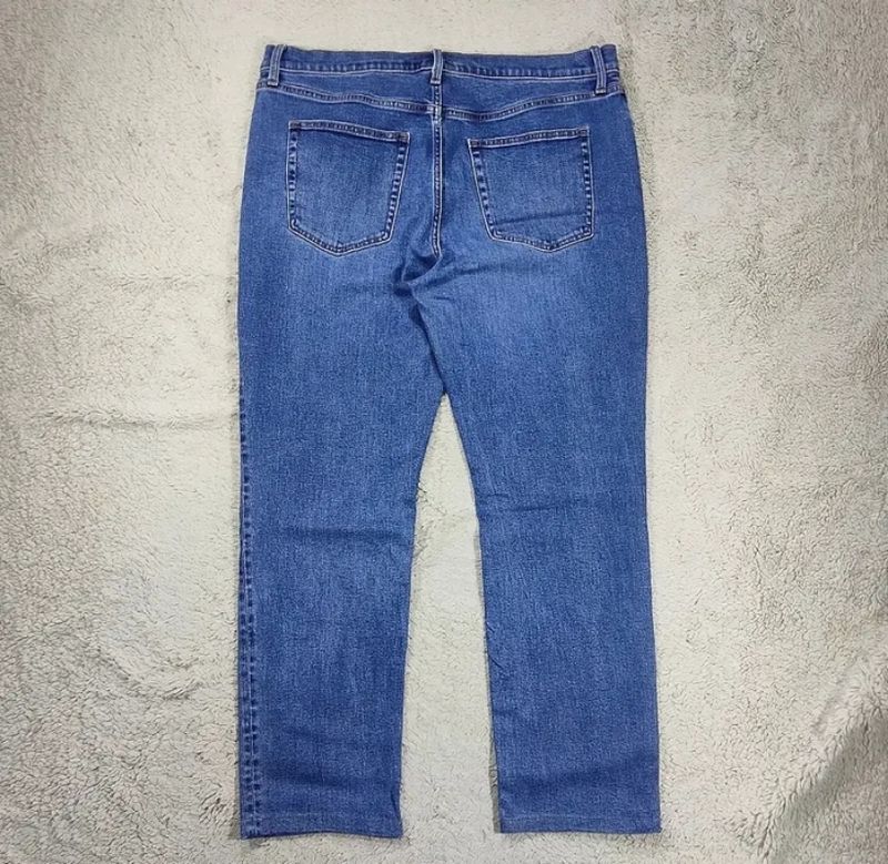 UNIQLO SLIM STRAIGHT MIDDLE STRETCH JEANS, foto 4