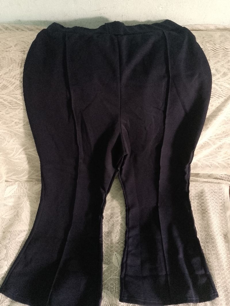 Celana cutbray kain Wanita navy, foto 3