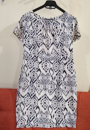 Dress motif