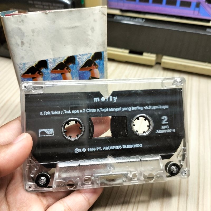 kaset pita Melly, foto 2