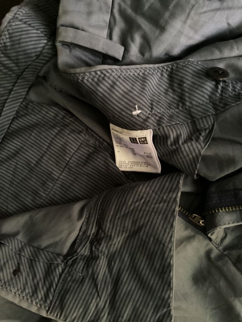 Celana bright navy un1glo regular basic formal model, foto 2