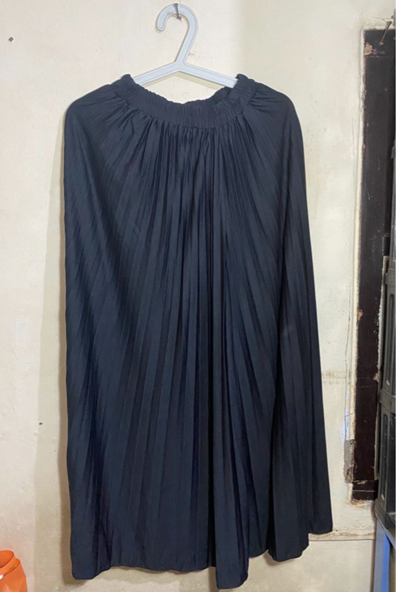 rok hitam, foto 2
