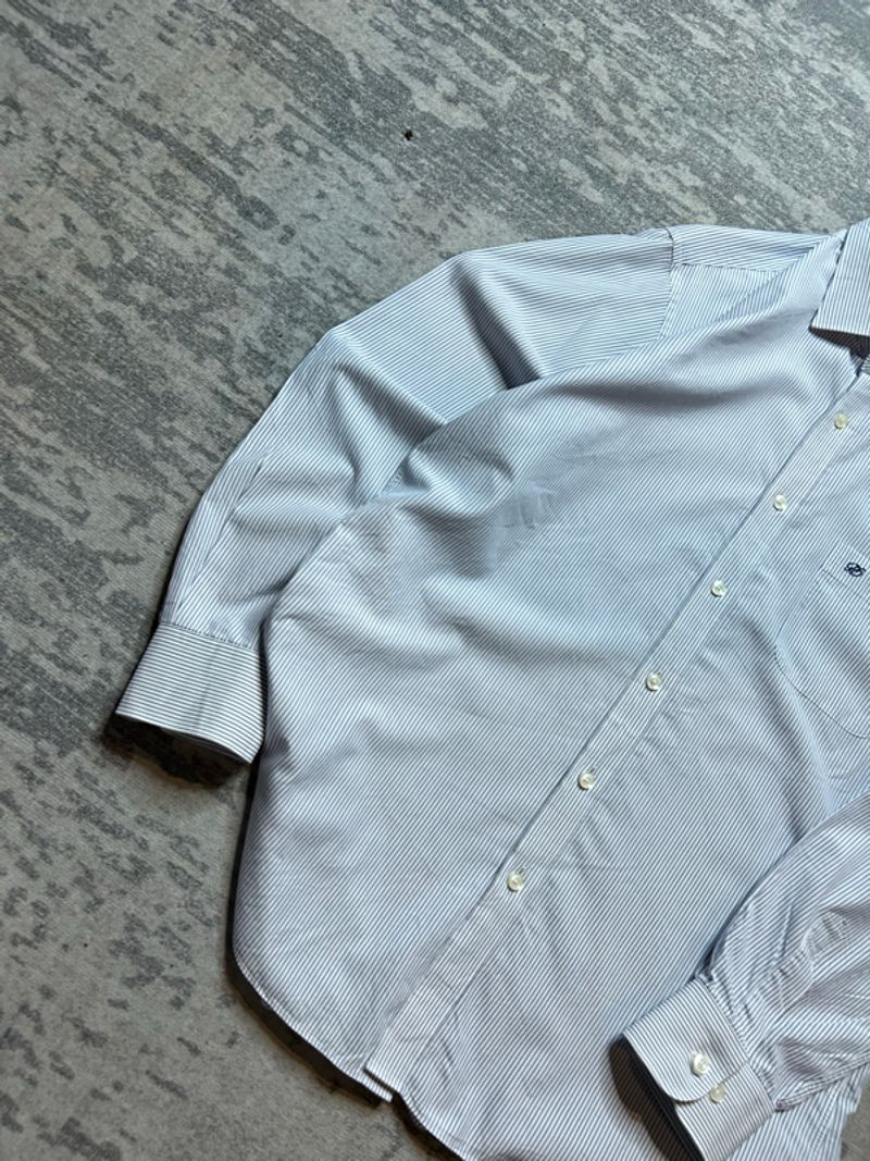 Kemeja salur renoma, foto 3