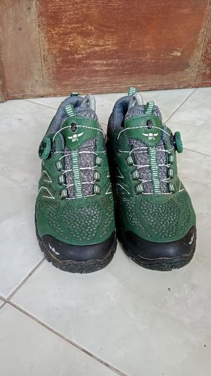 Sepatu Hiking BFL