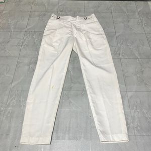 Celana Ankle Pant Warna Putih