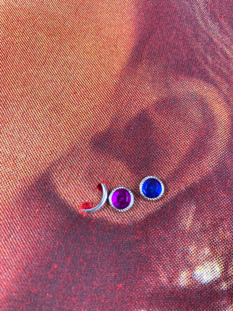 2000s Heavymetal Red Piercing Baby Tee (S), foto 5