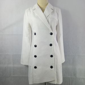 Lily Blanc - Blazer Plain White