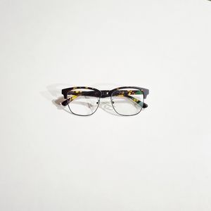 Kacamata Classic Browline Tortoise