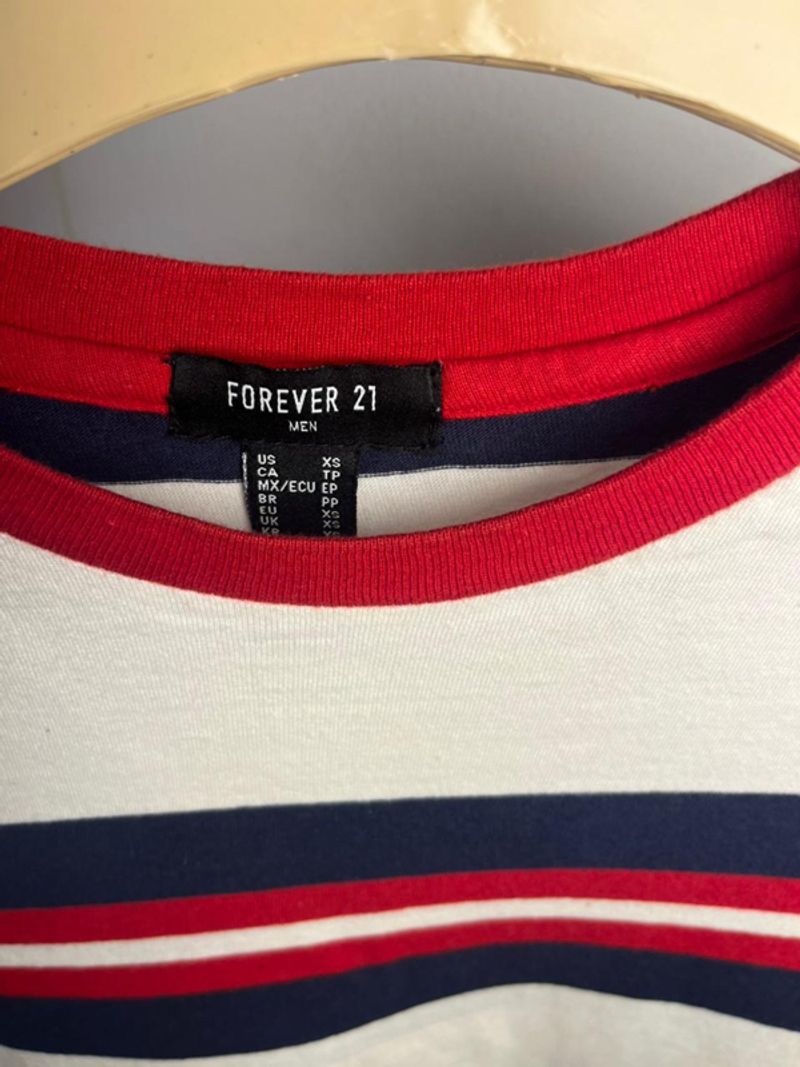 Kaos forever 21, foto 2