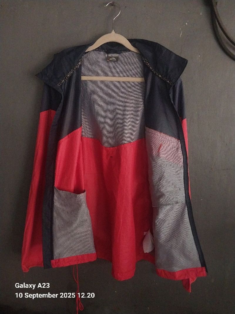 Windbreakers NIKE ACG parasut SIZE M, foto 5