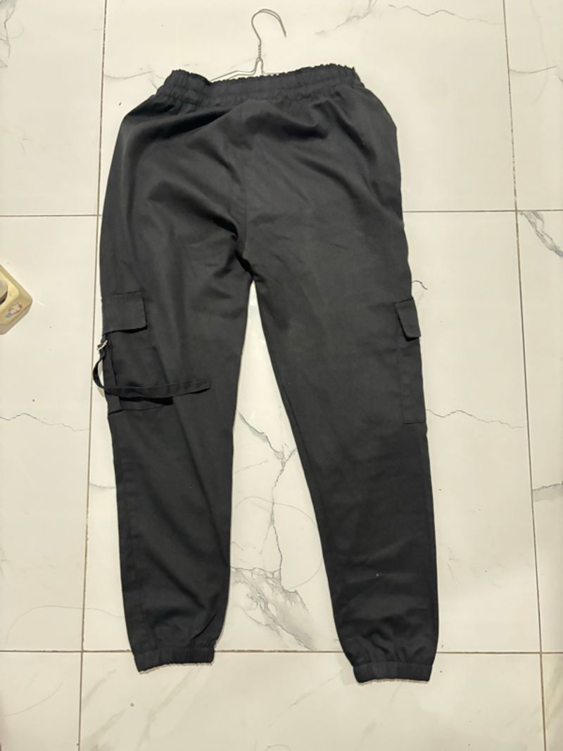 celana cargo hitam, foto 3
