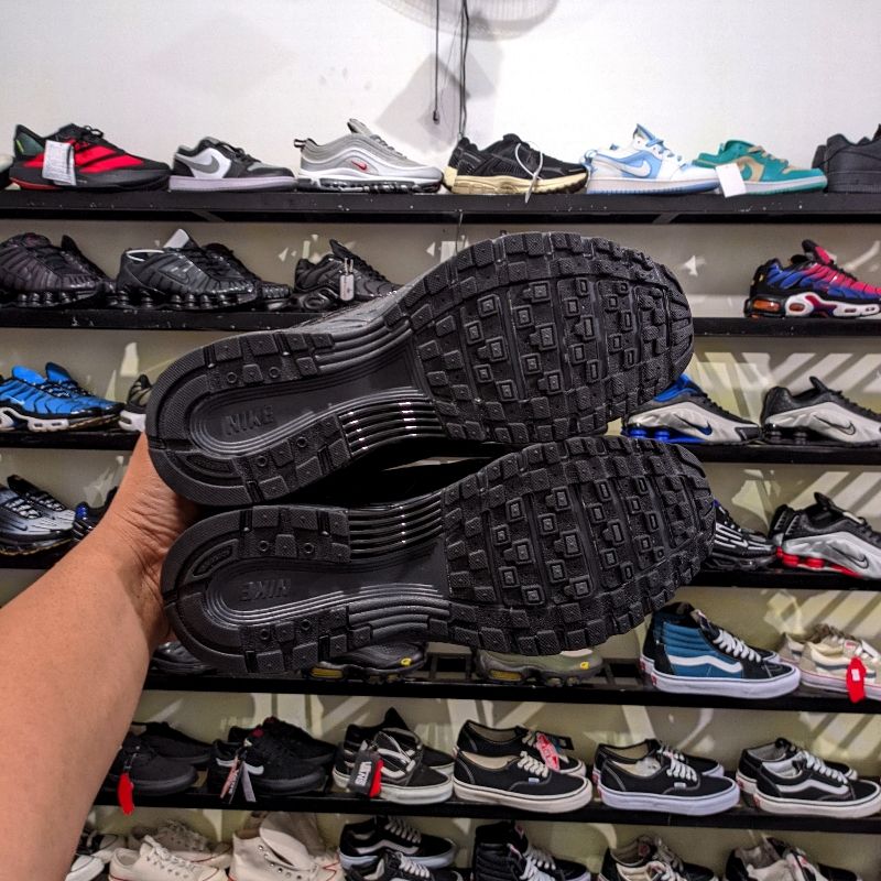 Nike P-6000 Triple Black, foto 4