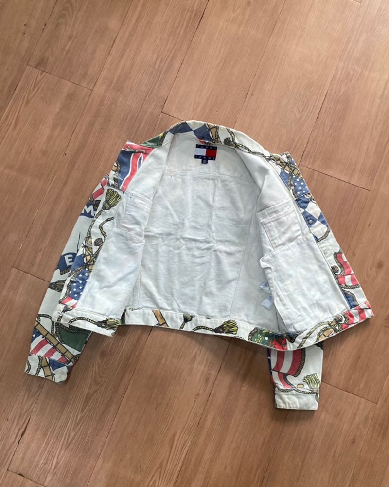 90s TOMMY HILFIGER AOP DENIM JACKET, foto 6