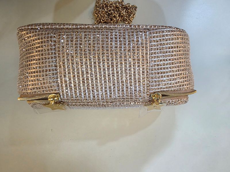 DIOR Limited Edition Gold Woven Pouch + Box, foto 4