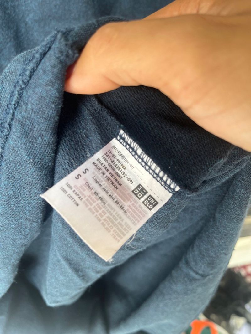 Kaos uniqlo, foto 3