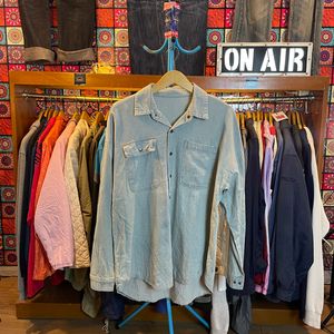 VTG Chambray Work Shirt Light-Wash Denim