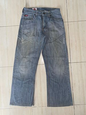 LeeCooper i guess think kinda flare