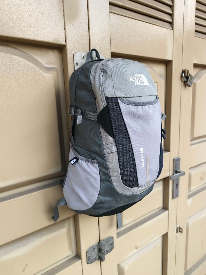 black north face hot shot backpack The Big – COLOR:RK5 NF0A3VXG From a 10 mile The North Face Lineage