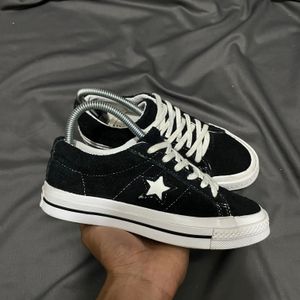 Converse Emo Casual Sneakers Wanita white black