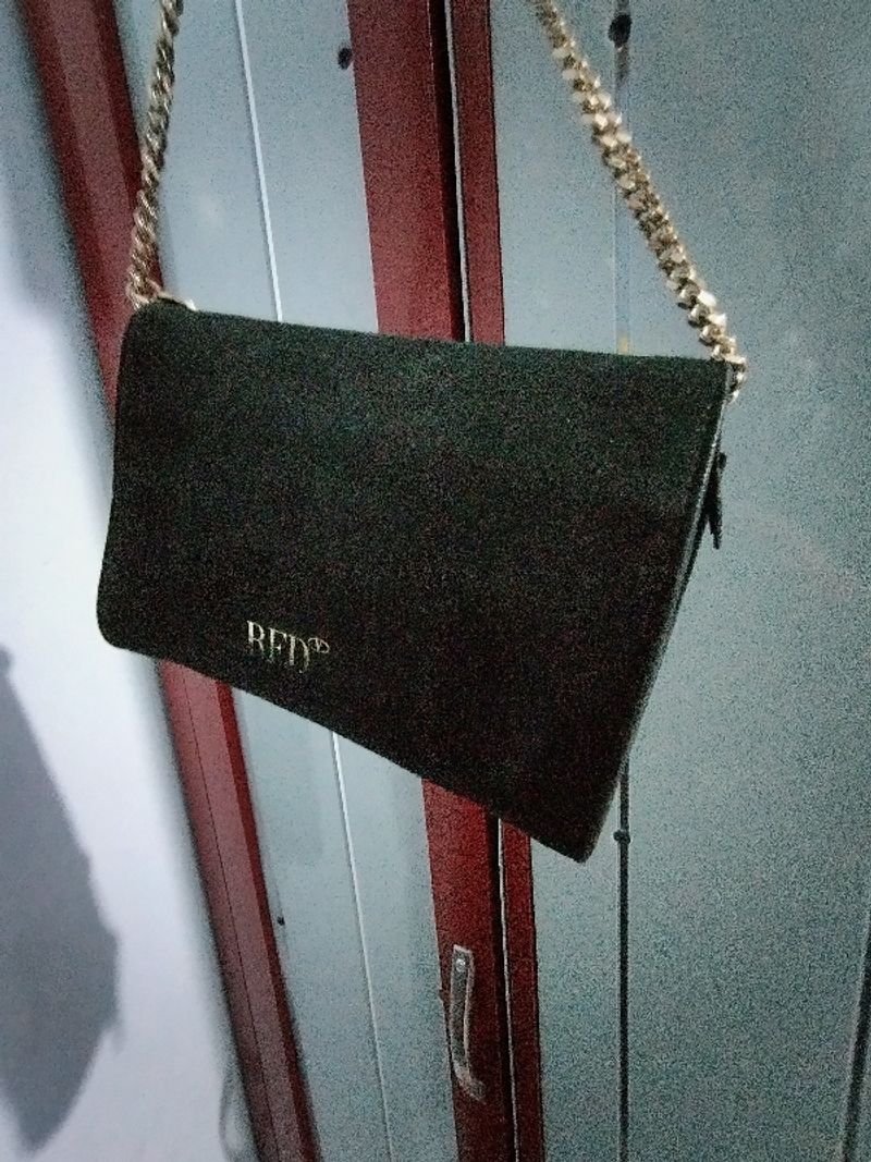Tas Pesta, foto 2