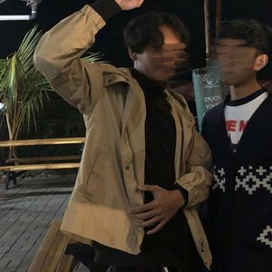 Streetwear Gorpcore Parka Pria tan khaki