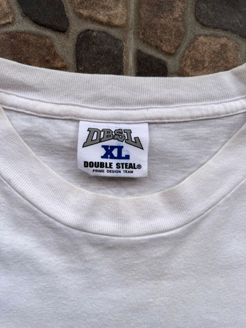 Kaos Art Double Steal 2002, foto 3
