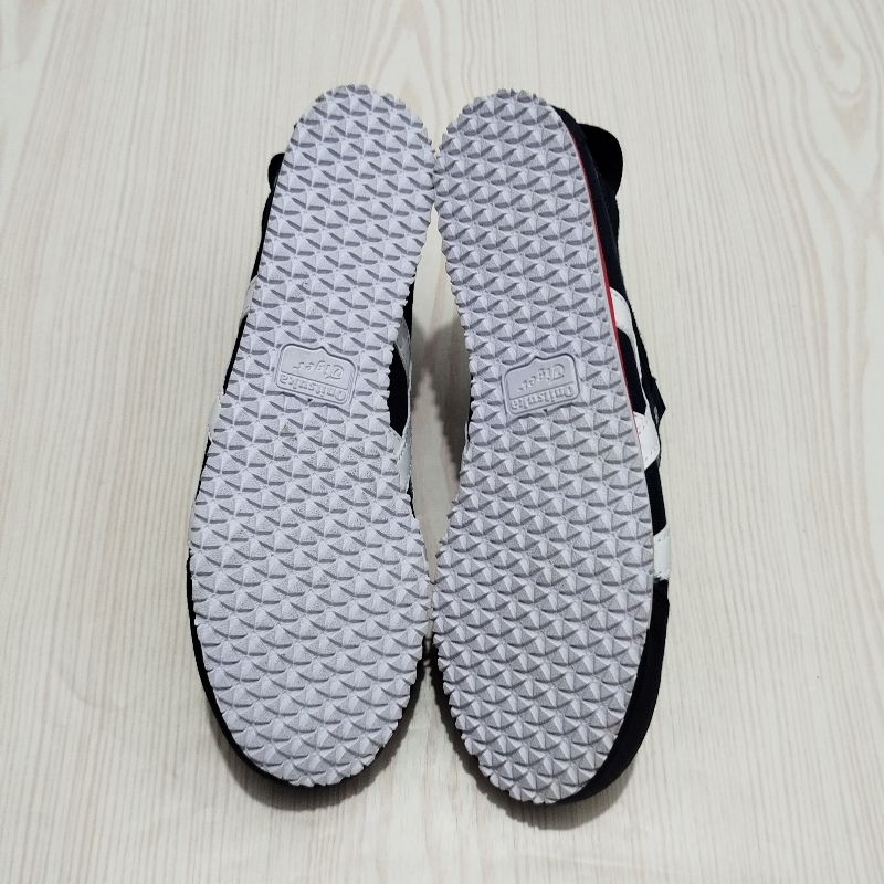 Onitsuka Tiger Slip On, foto 5